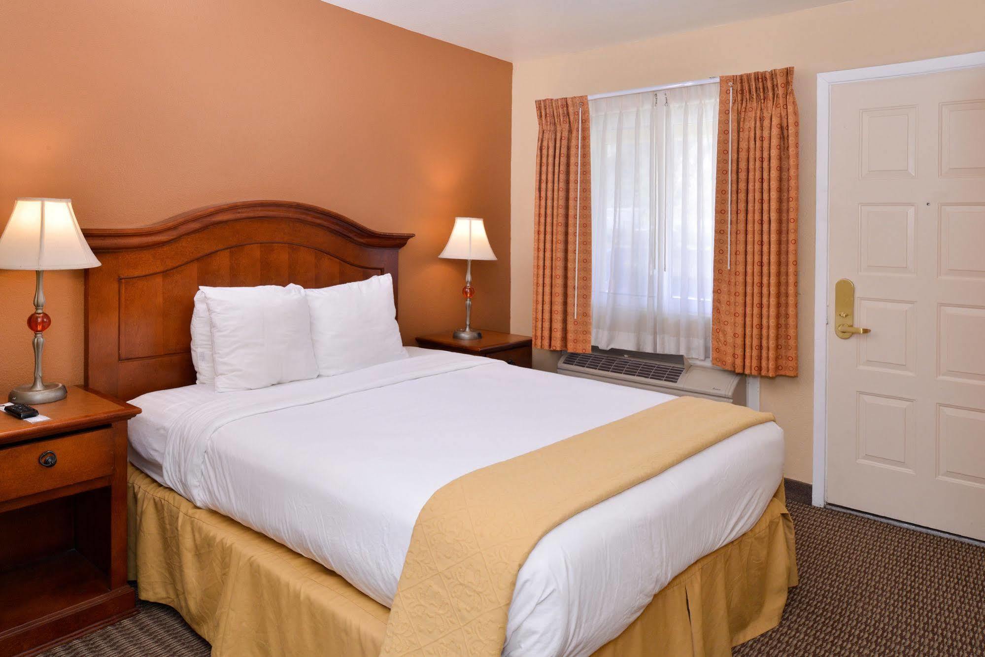 Red Lion Inn & Suites Cathedral City Palm Springs Kültér fotó
