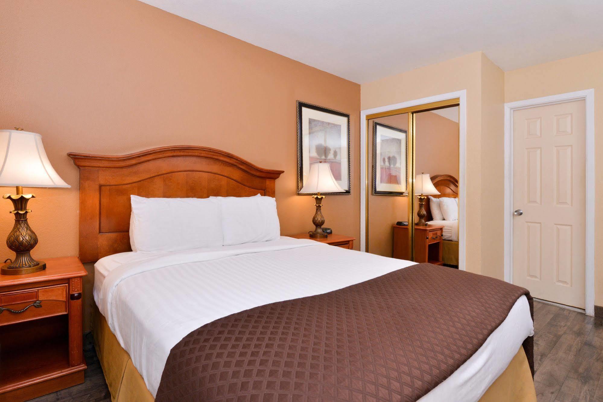 Red Lion Inn & Suites Cathedral City Palm Springs Kültér fotó