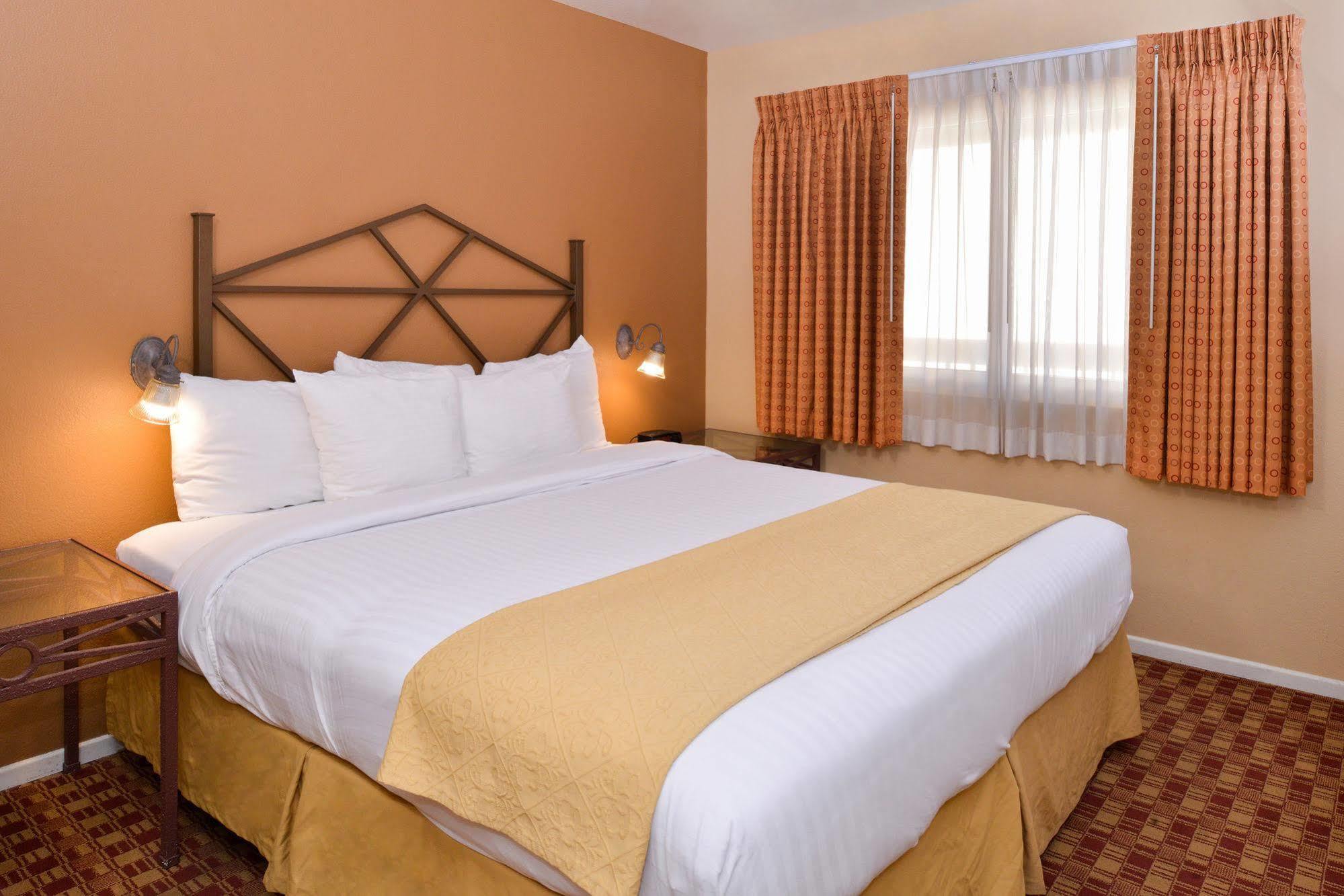 Red Lion Inn & Suites Cathedral City Palm Springs Kültér fotó